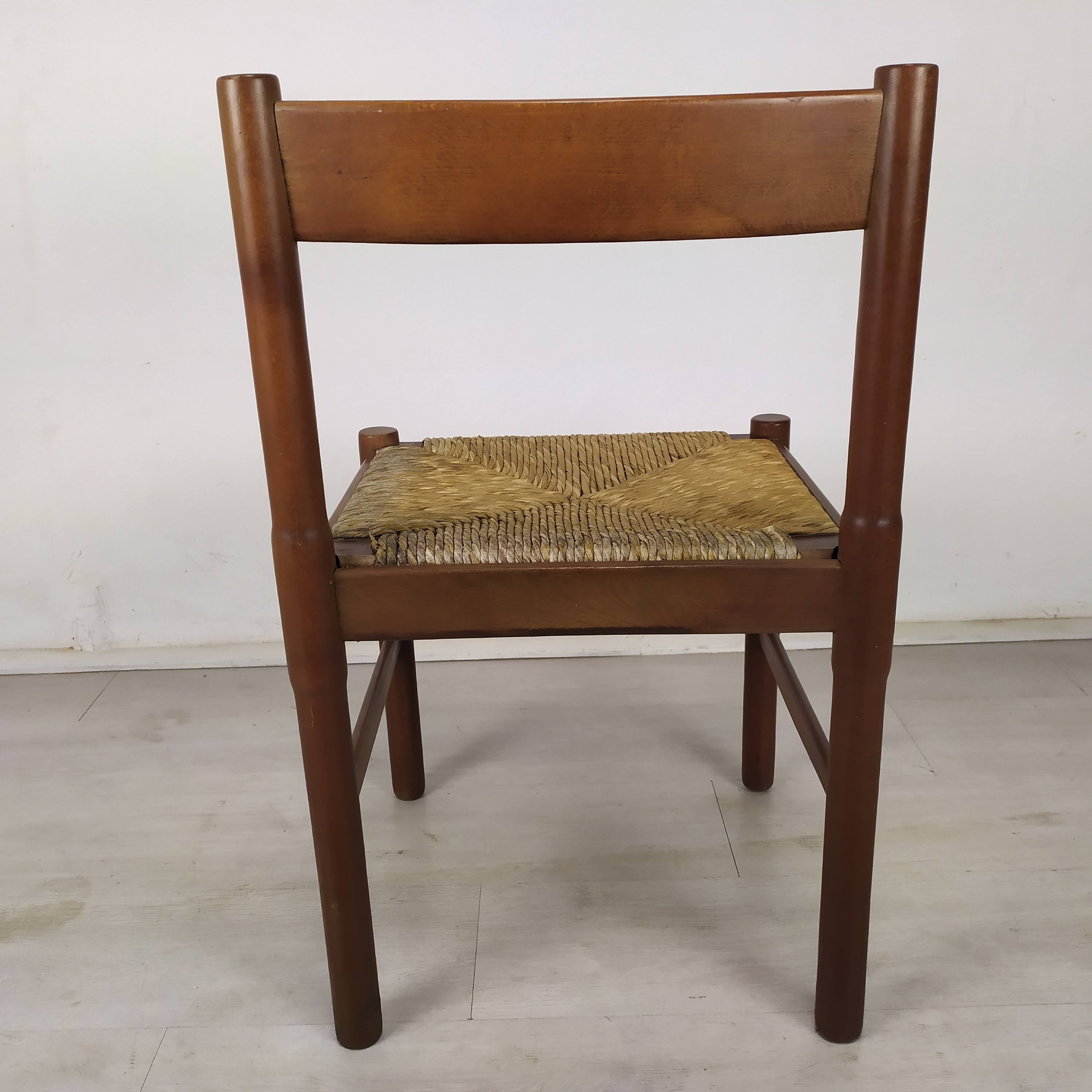 Vintage mulched chairs