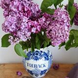 Tobacco pot