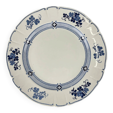 Large round plate Terre de Fer KG Lunéville, model "Jane", blue, 1890-1915.