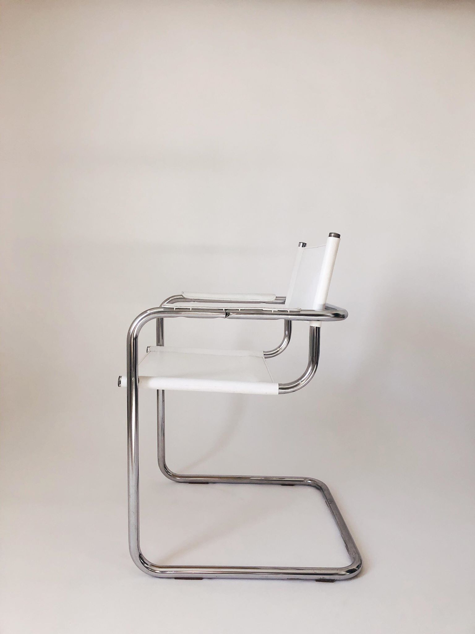 Metal and leather tubular chair