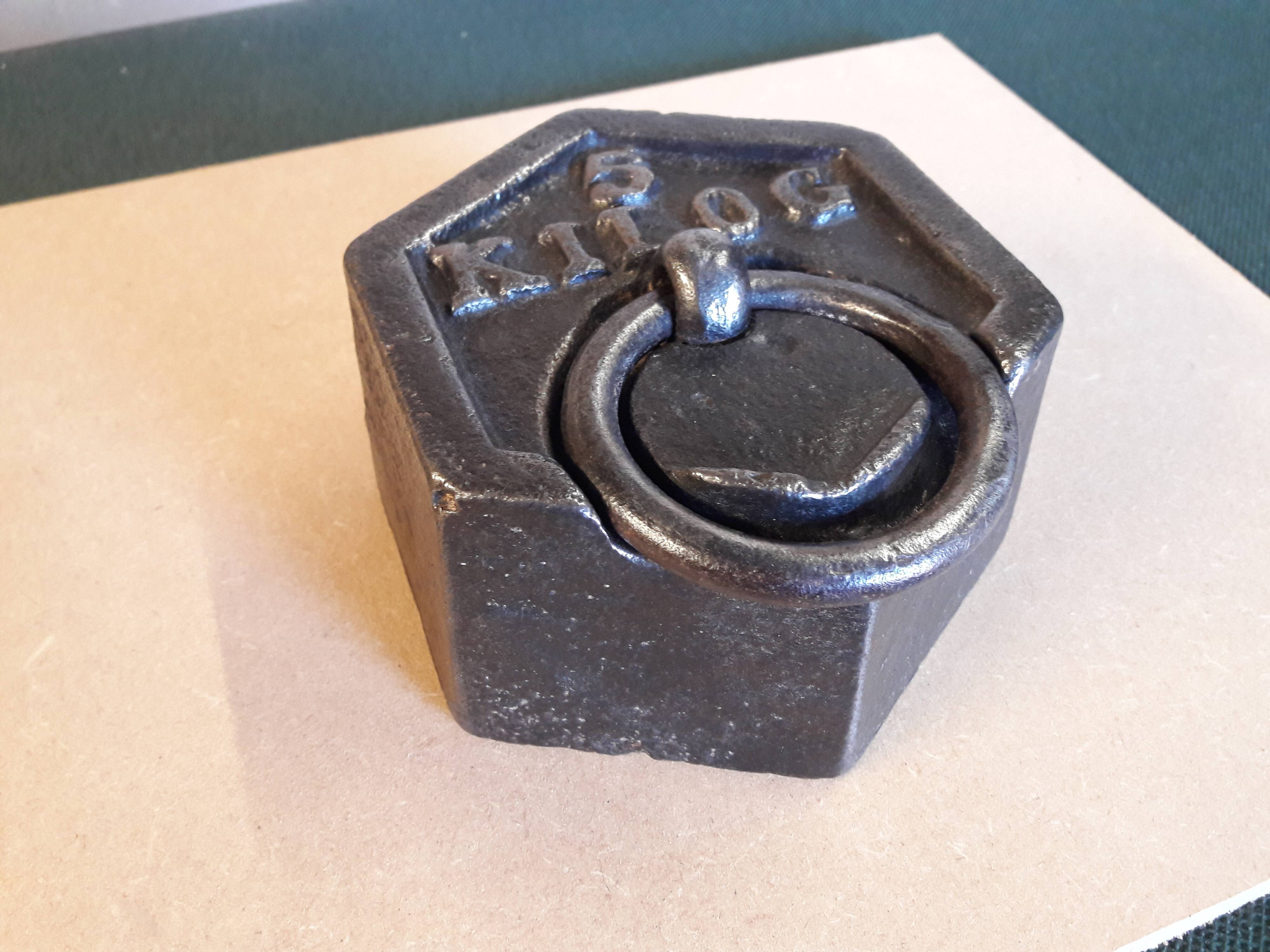 5 kilo cast iron weight