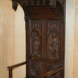 Gothic Jacobean hall chair finely carved from the Victorian era around 1860.