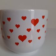 Large mug Staffordshire England hearts red and white, scent