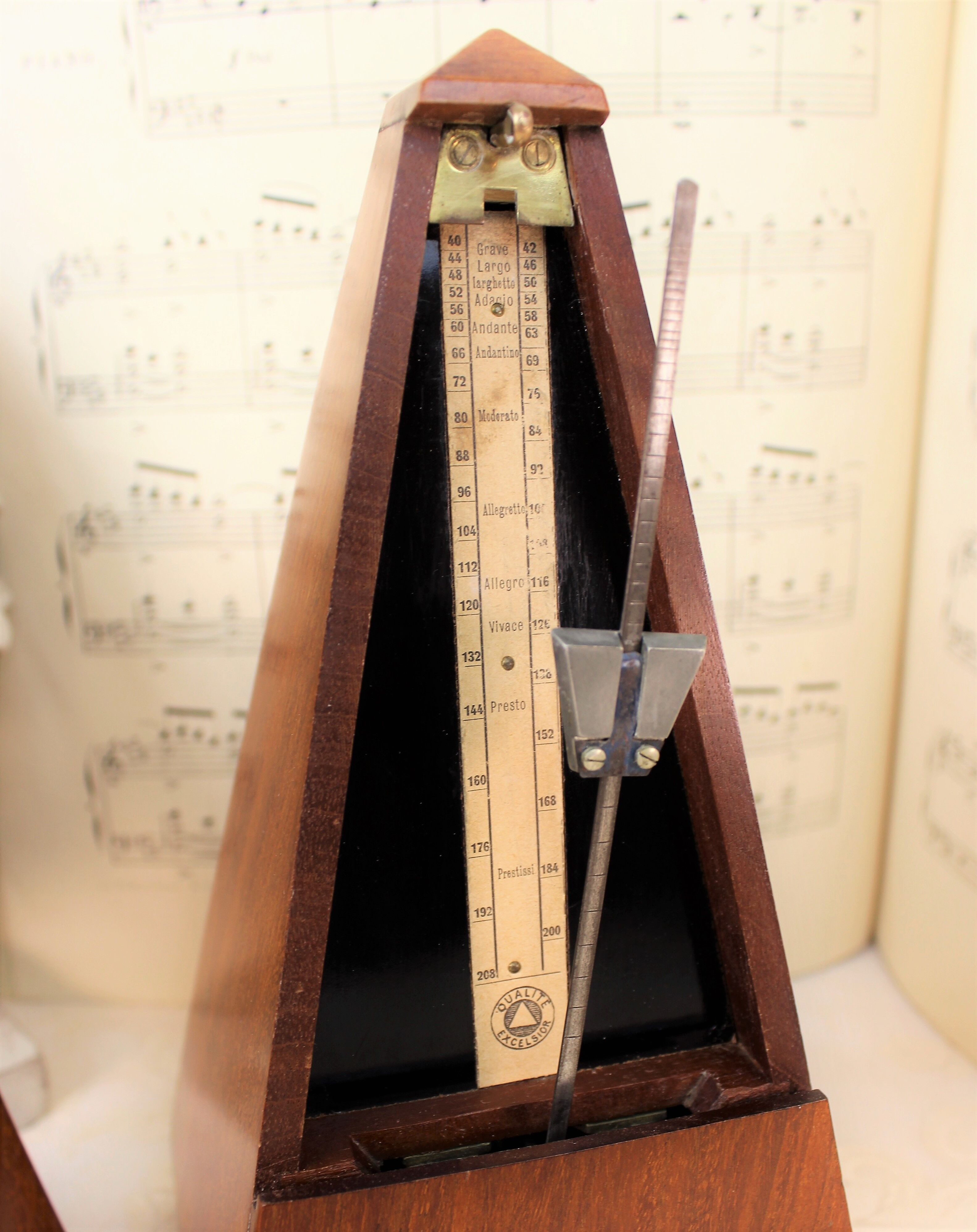 Métronome ancien maëlzel 1815 paquet 1846 bon fonctionnement ! Selency