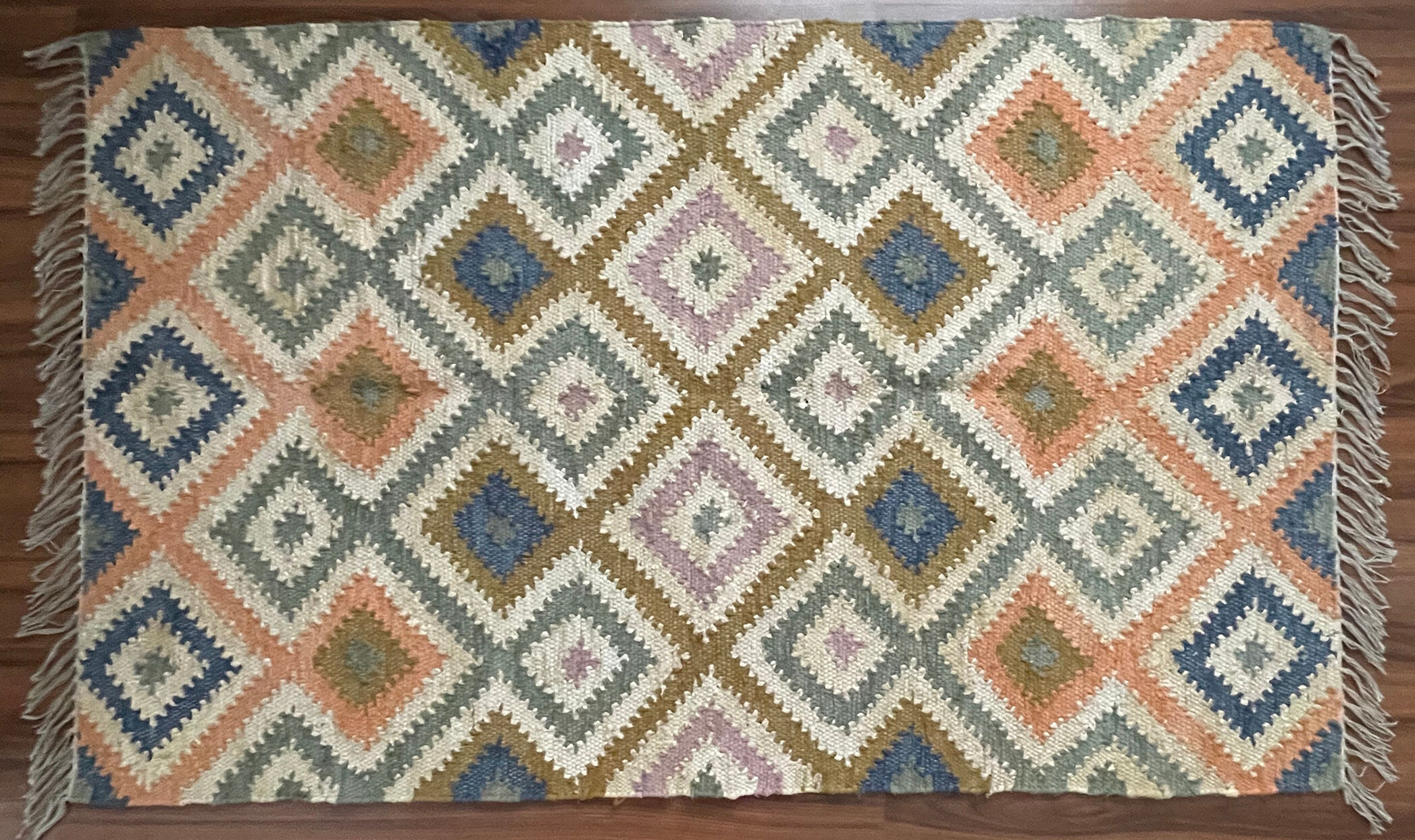 Cotton handwoven rag rug, recycle fabric