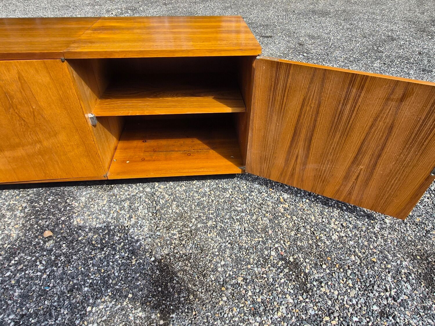 Vintage teak enfilade – Minimalist design – 1970s