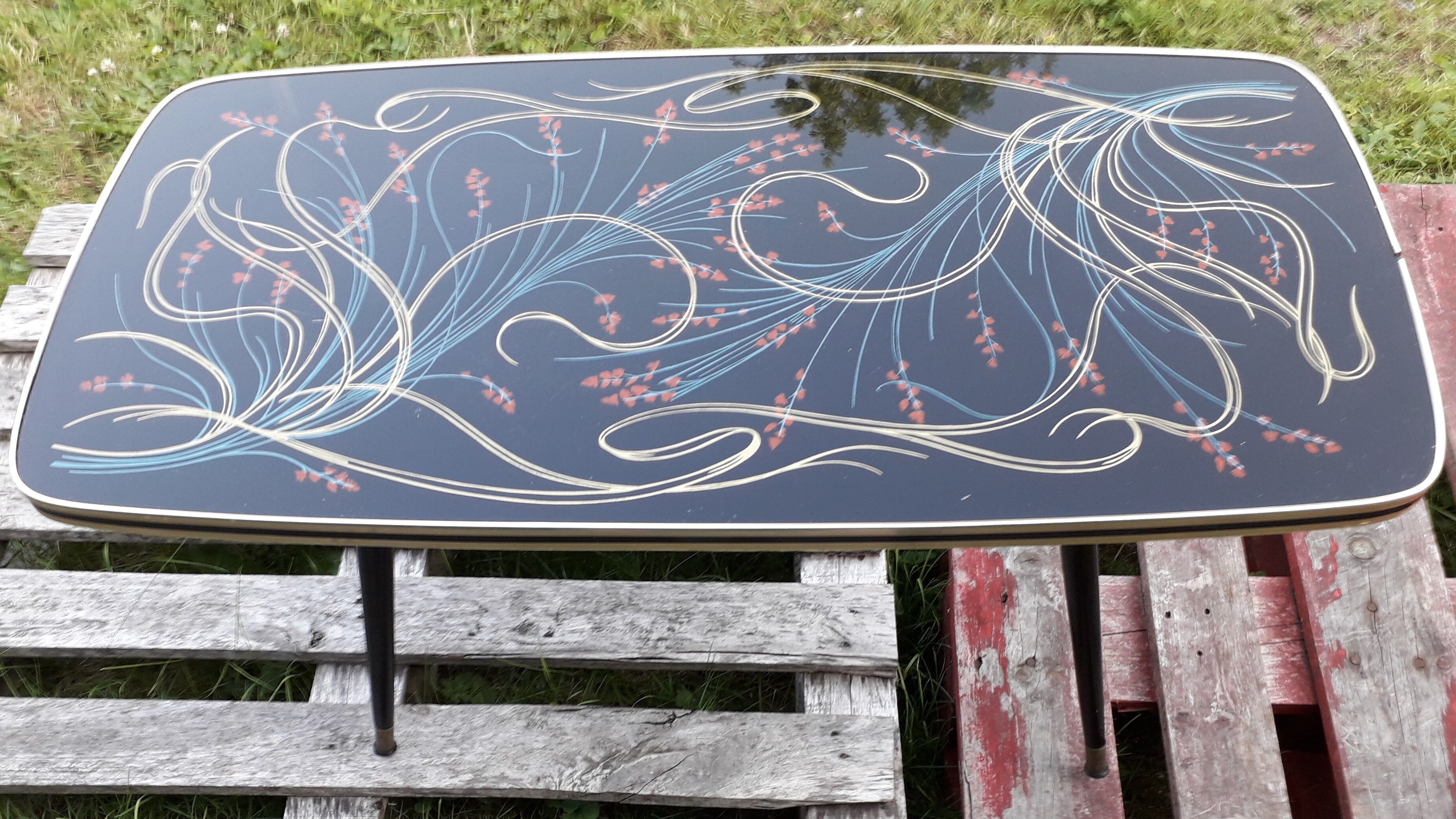 Glass coffee table 50/60