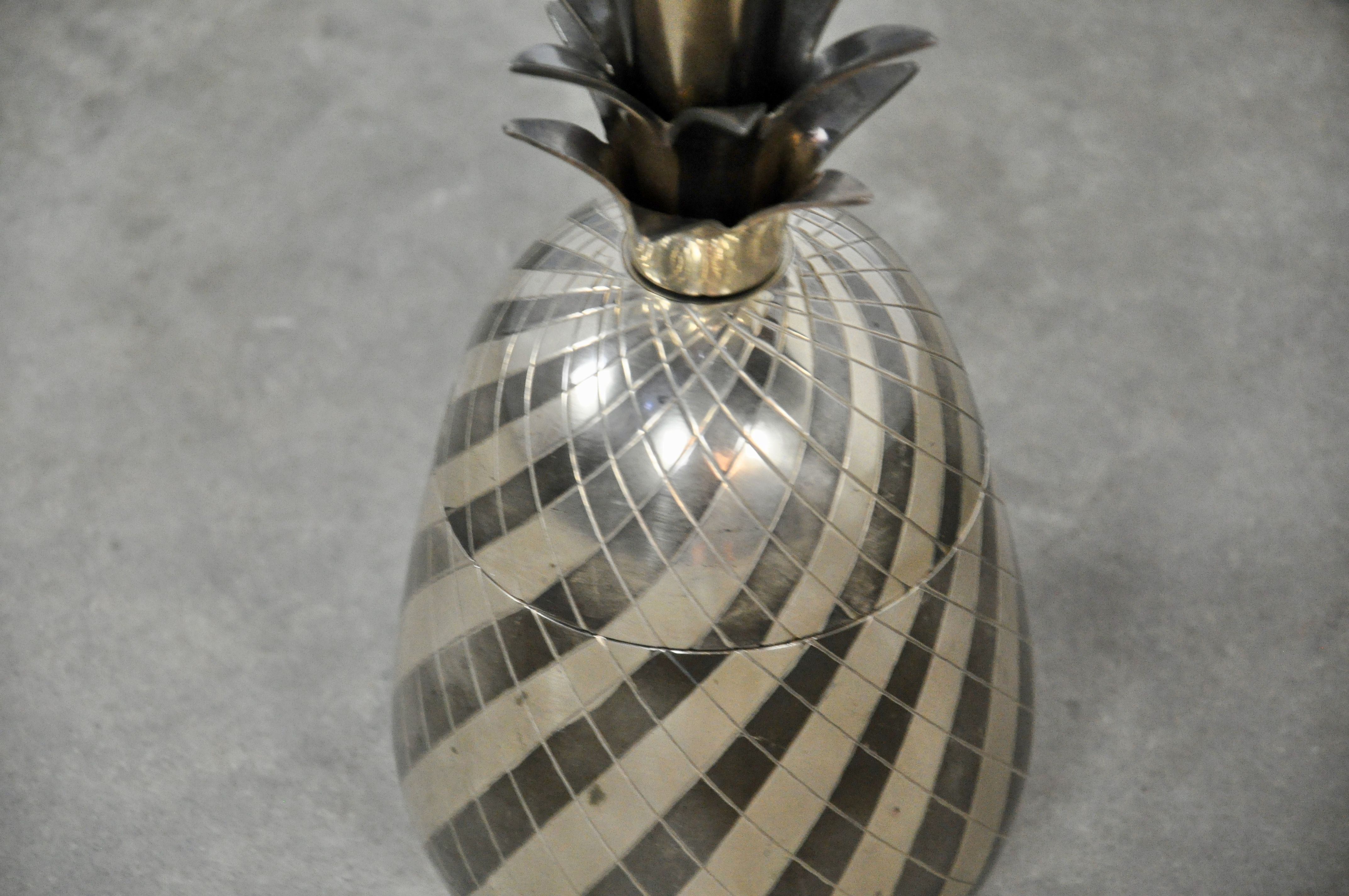 Vintage brass pineapple Maison Jansen 1960s