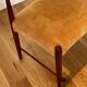 Chaise scandinave en teck « Alfhild » – Velours côtelé miel