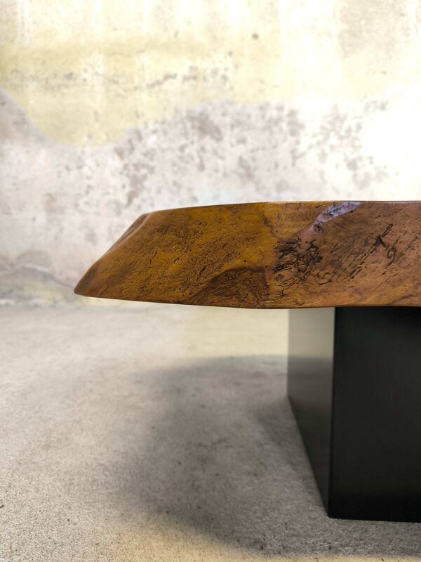 Table basse, plateau tronc d'arbre