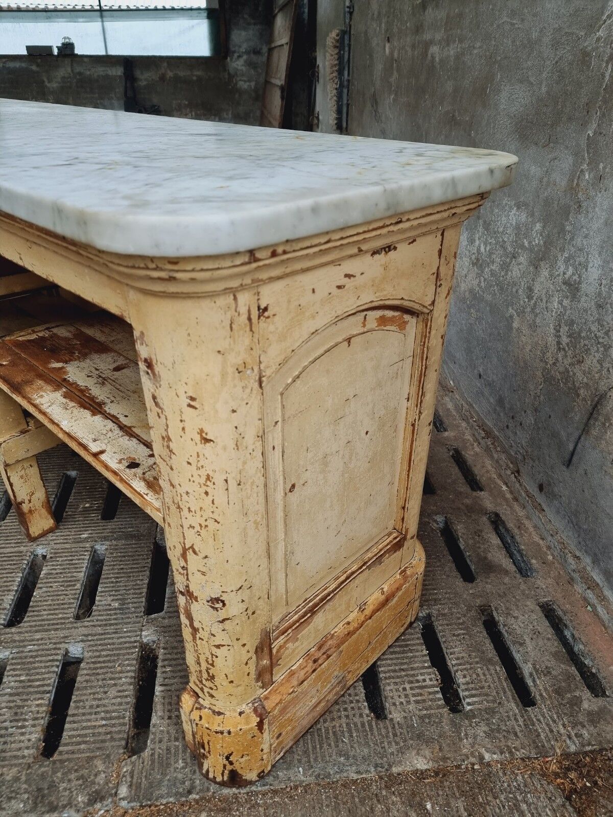 Antique counter shop