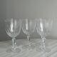 5 grands verres à vin / eau en cristal.