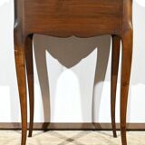 Petite Table de Salon en Noyer, style Louis XV – 1ère Partie XXe