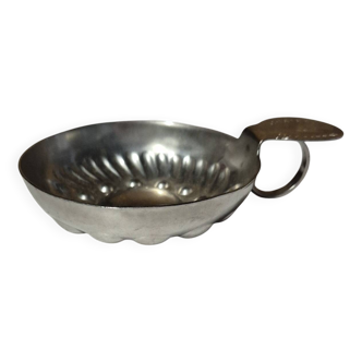 Taste-vin argenté mini tasse vin goute vin ancien maison marsannay