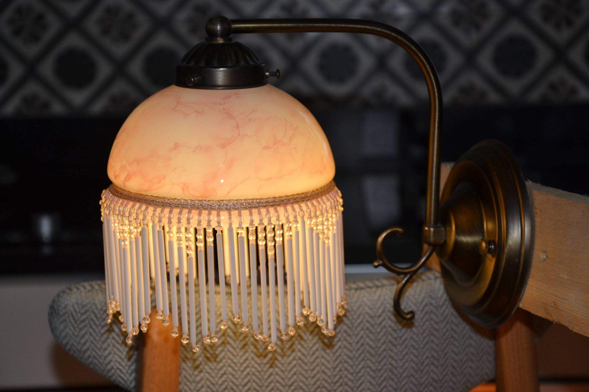 Opaline wall light with ceramic and glass pendants