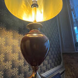 Ceramic and burgundy lacquered metal lamp