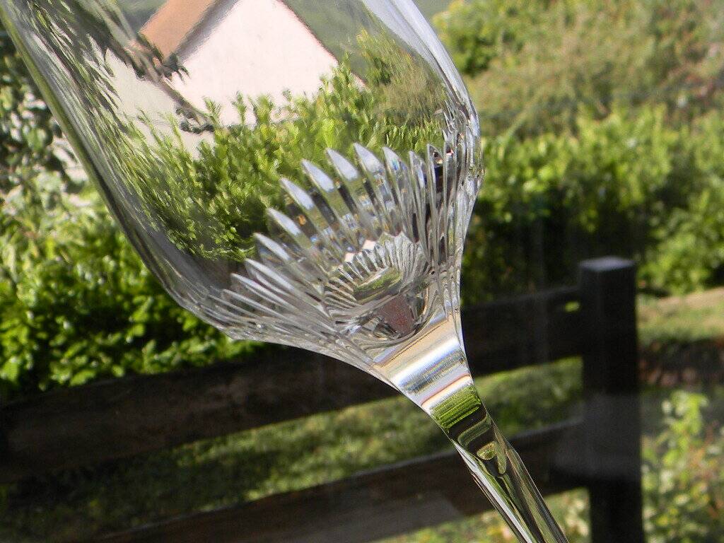 Set of 6 ARQUES crystal champagne flutes. BAVELLA model.