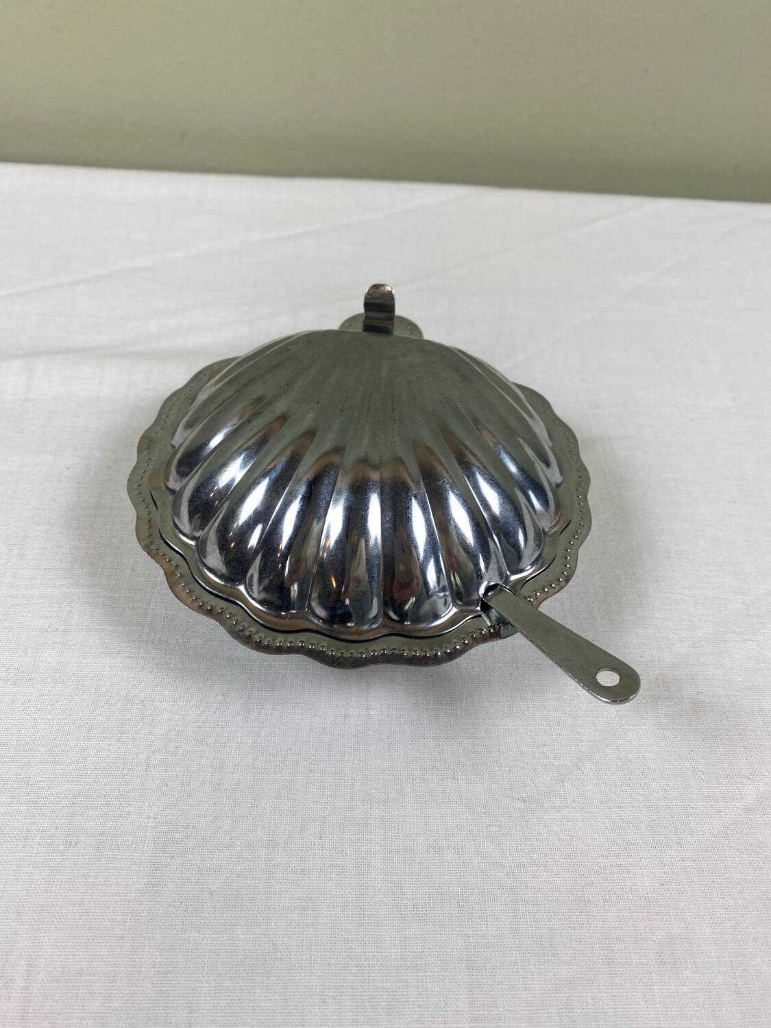 Shell butter dish