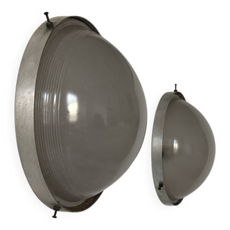 Paire d'appliques modernistes en chrome et verre sablé, France, 1930