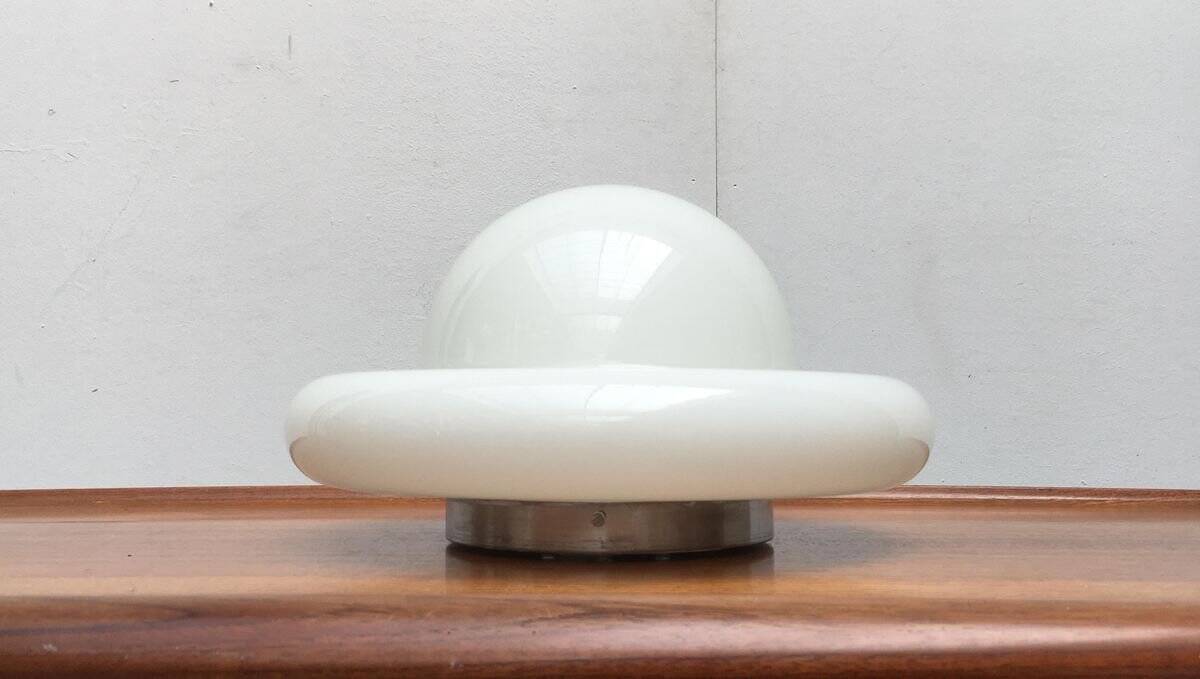 Mid-century Italian wall sconce.