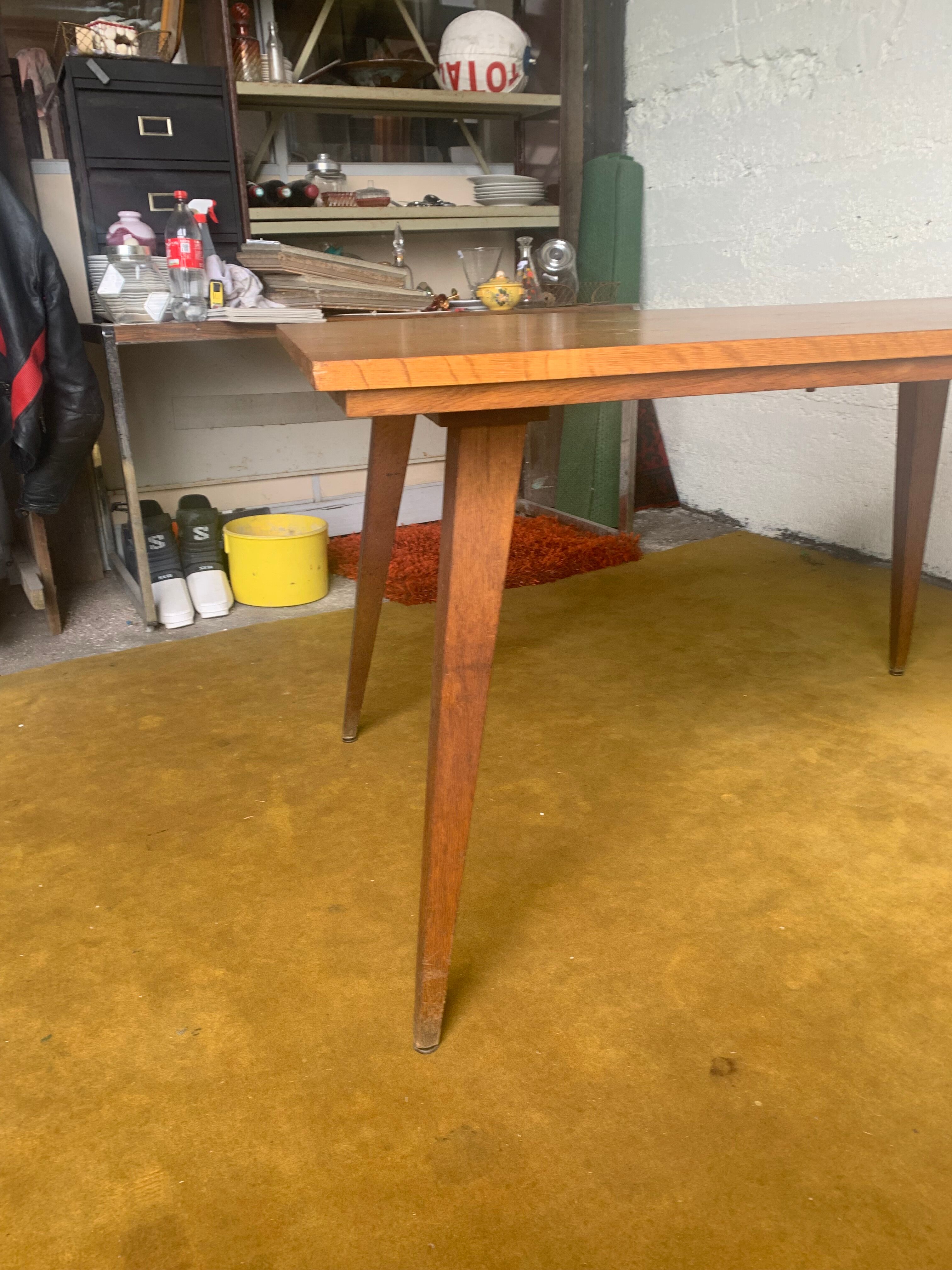 Table pieds pieds compas année 50.