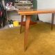 Table pieds pieds compas année 50.