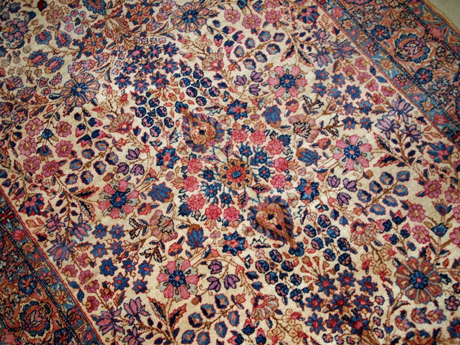 Handmade antique Persian Kerman rug 128cm x 210cm 1920s