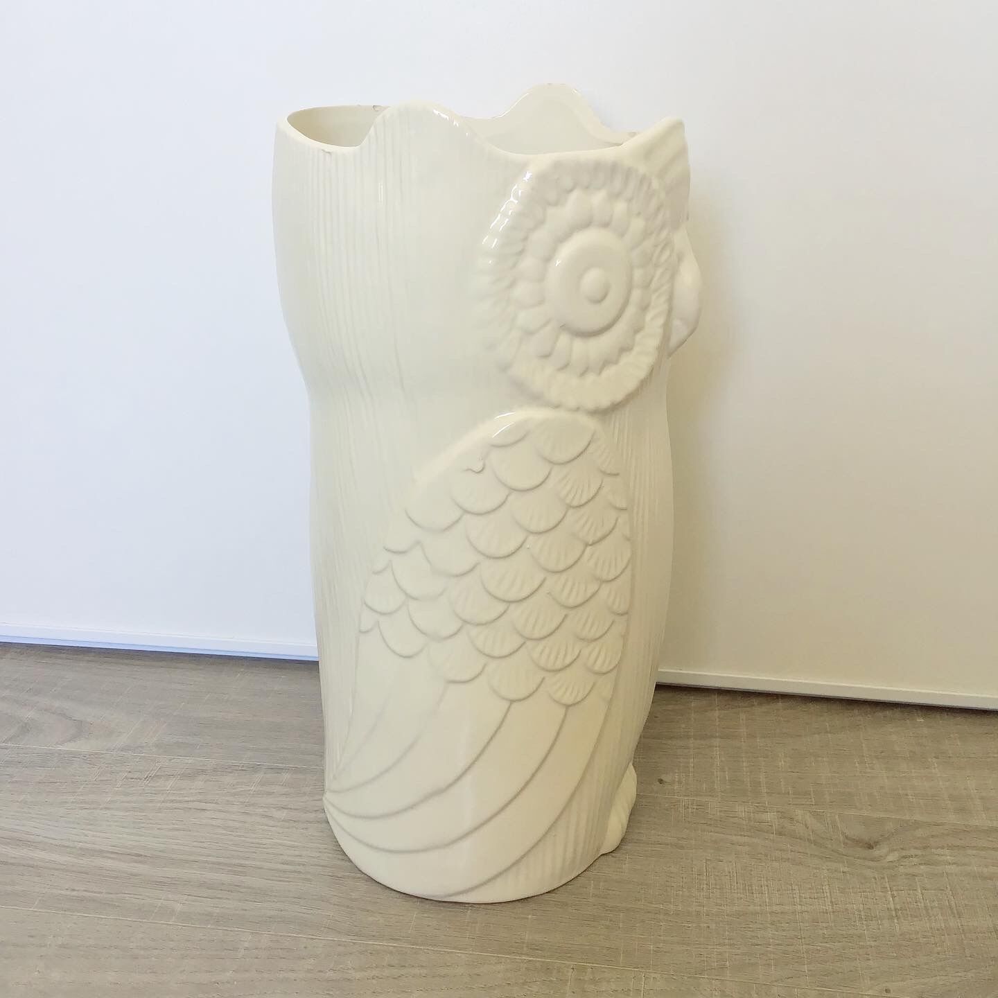 Vintage ceramic owl umbrella holder
