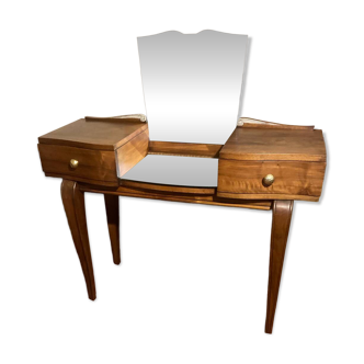 Art Deco hairdresser