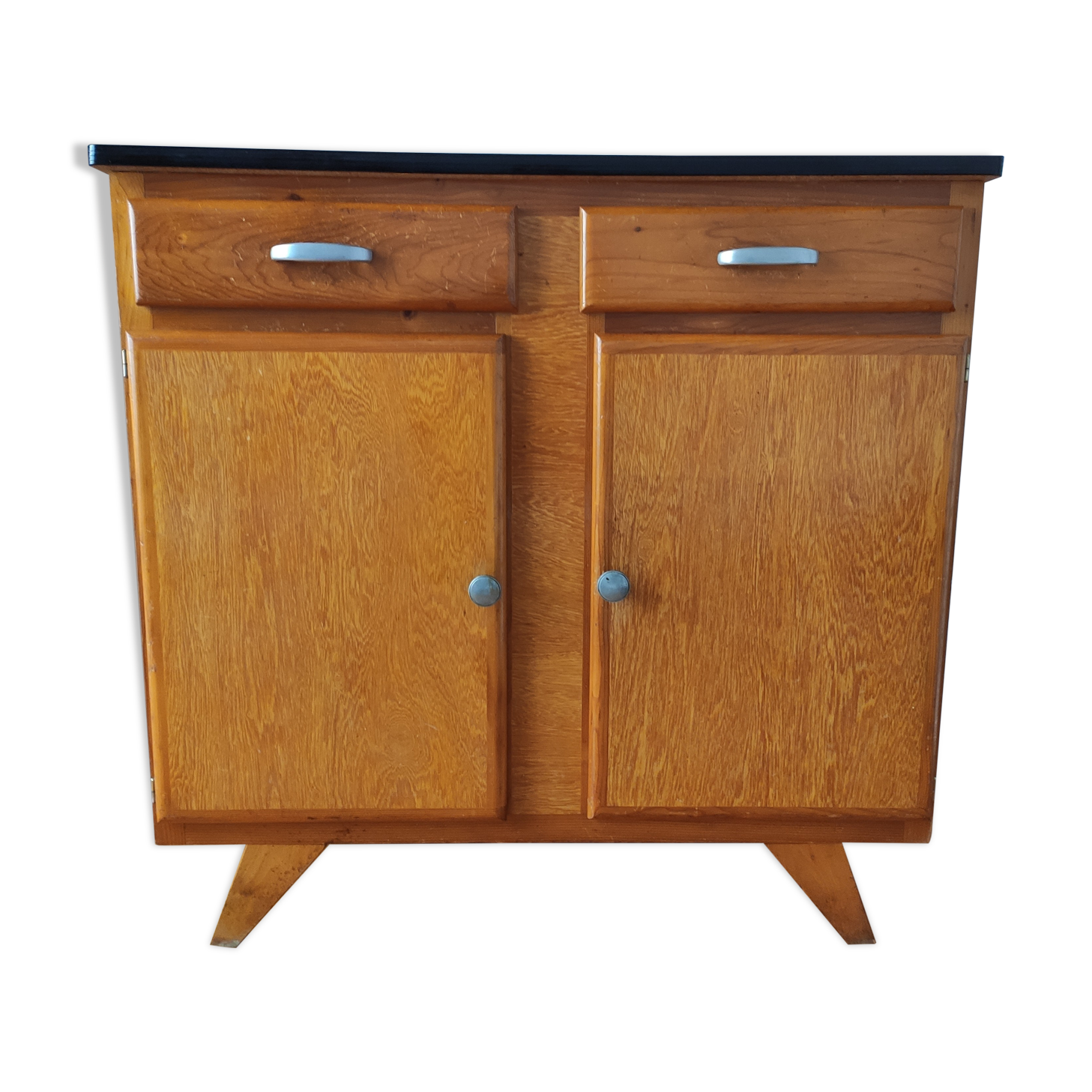 Parisian buffet Mado