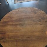 Old round table