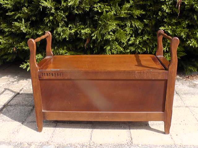 Toy chest bench