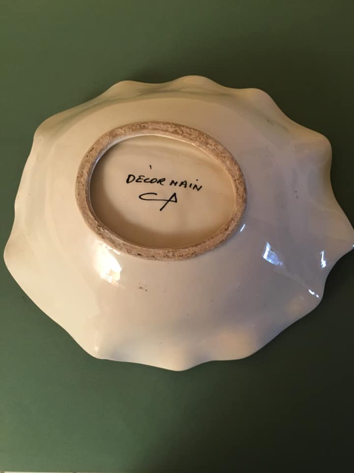 Porcelain fruit cup with hydrangea motifs