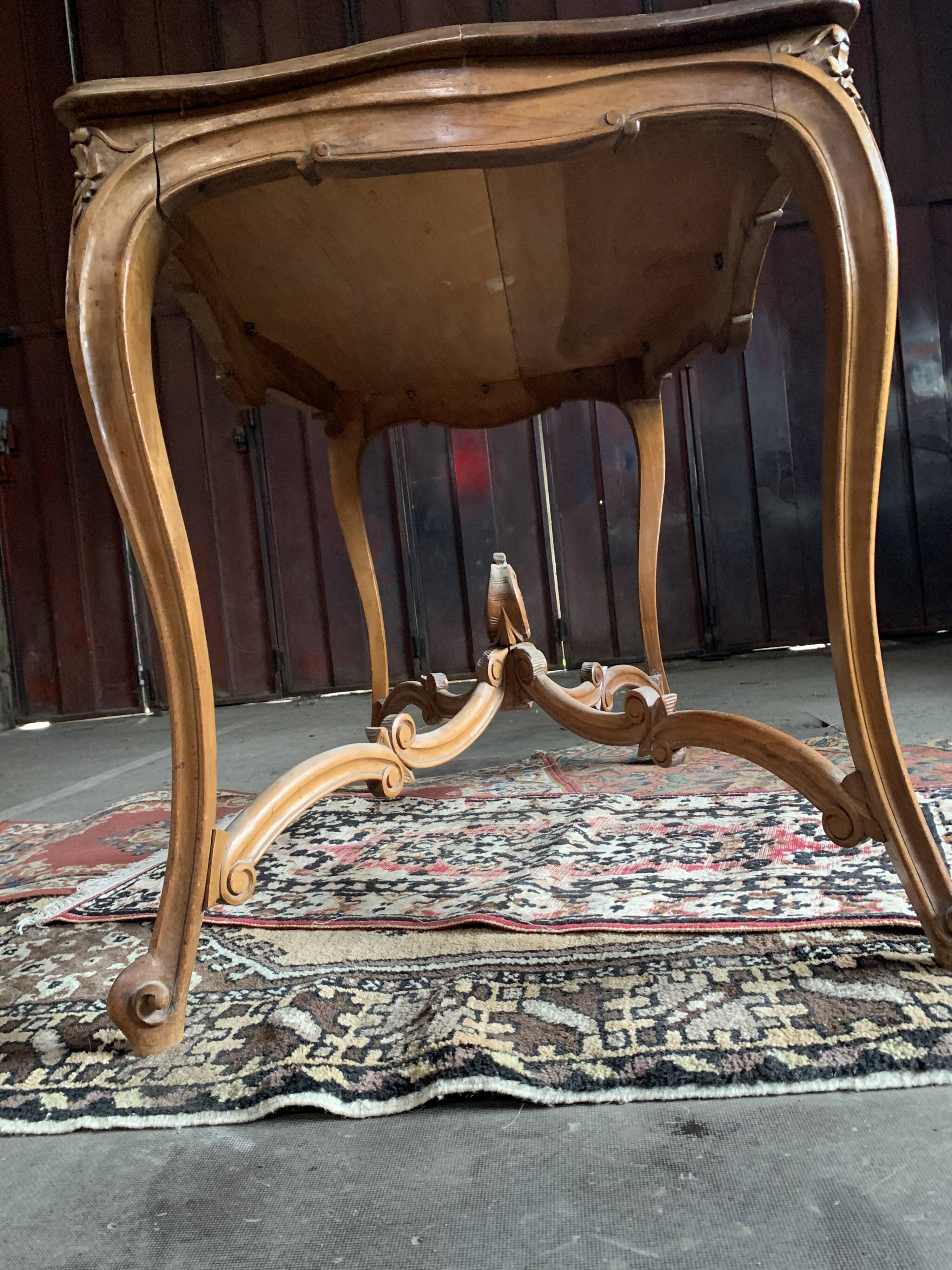 Table de milieu Louis XV