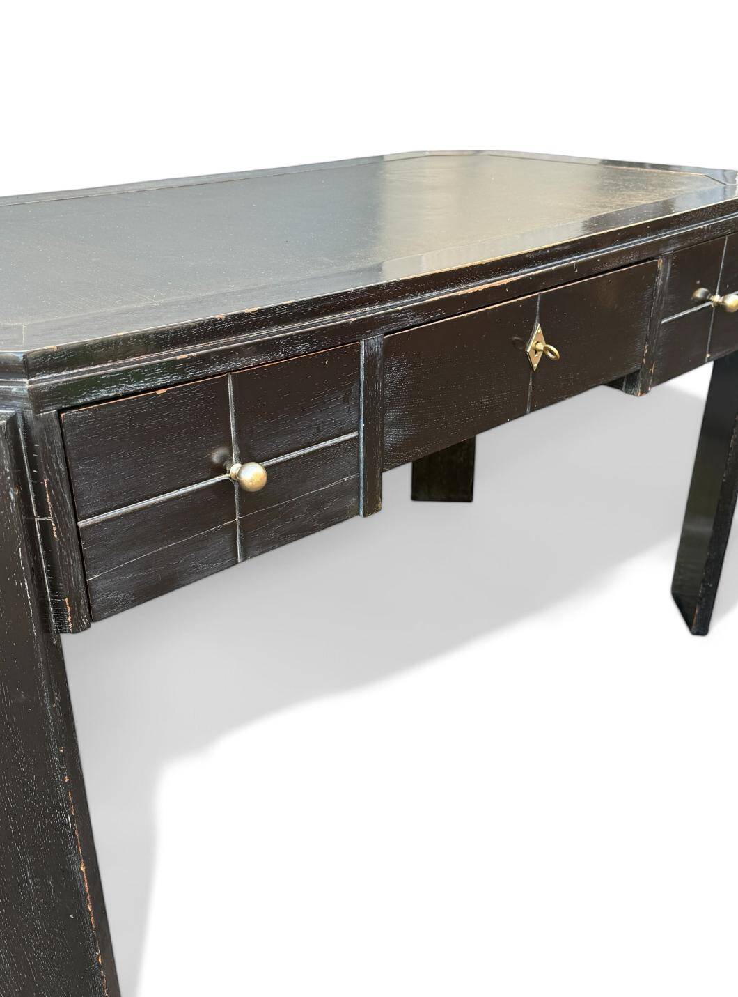 Bureau Art Déco en Chêne Teinté. 133/74 cm.