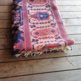 Antique Persian Heriz Afshar rug 200 x 276 cm