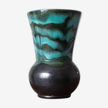 Ceramic vase