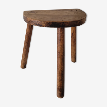 Tabouret tripode brutaliste