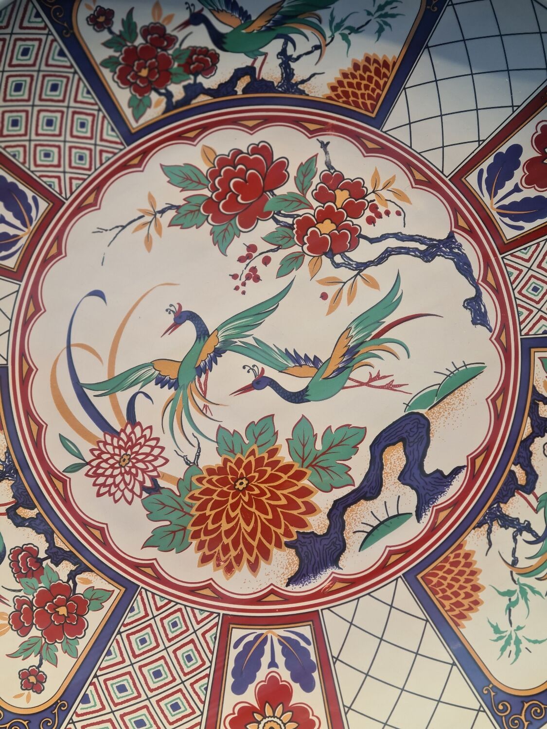 Round porcelain dish from D´Imari Japan