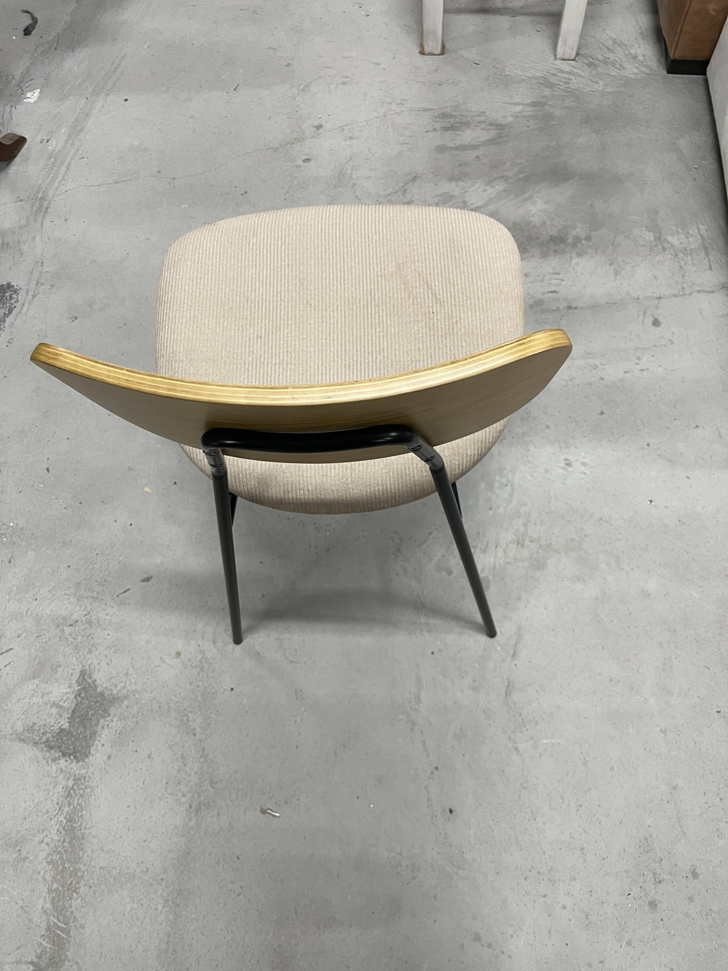 Destock chaise Eero NV Gallery