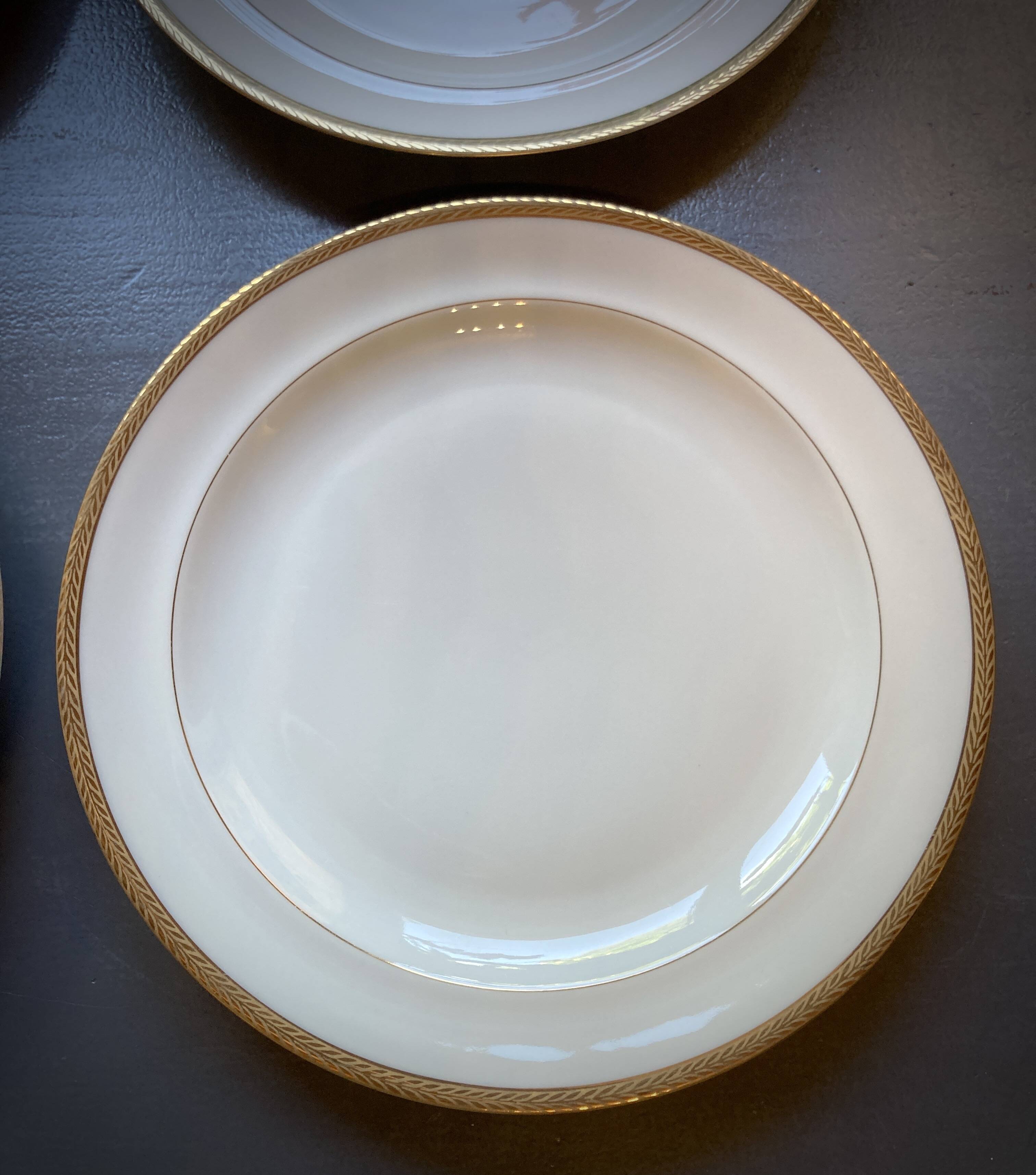 Limoges Porcelain Maison Ternet 12 pieces