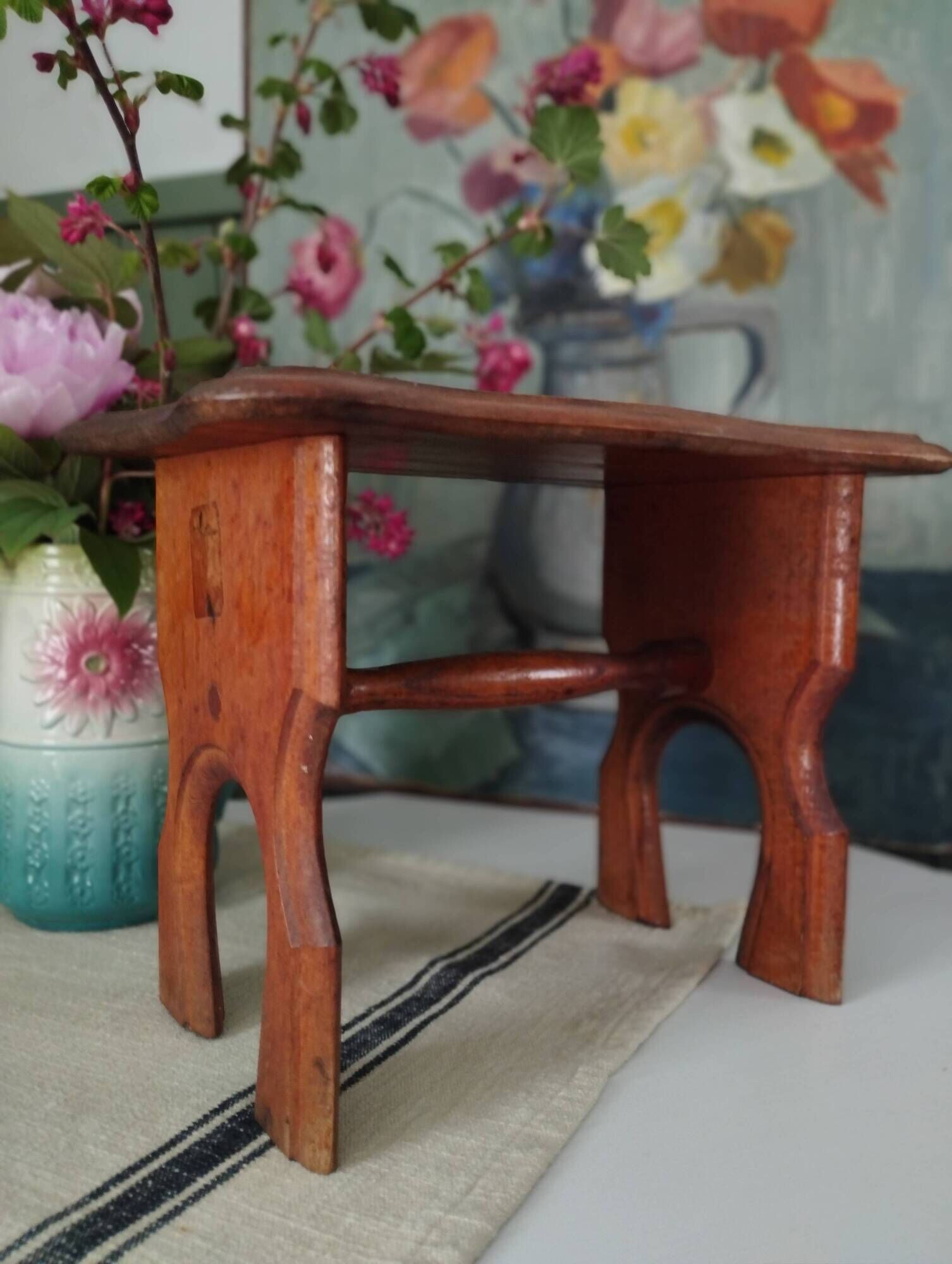 Old wooden stool / step stool Le Printemps