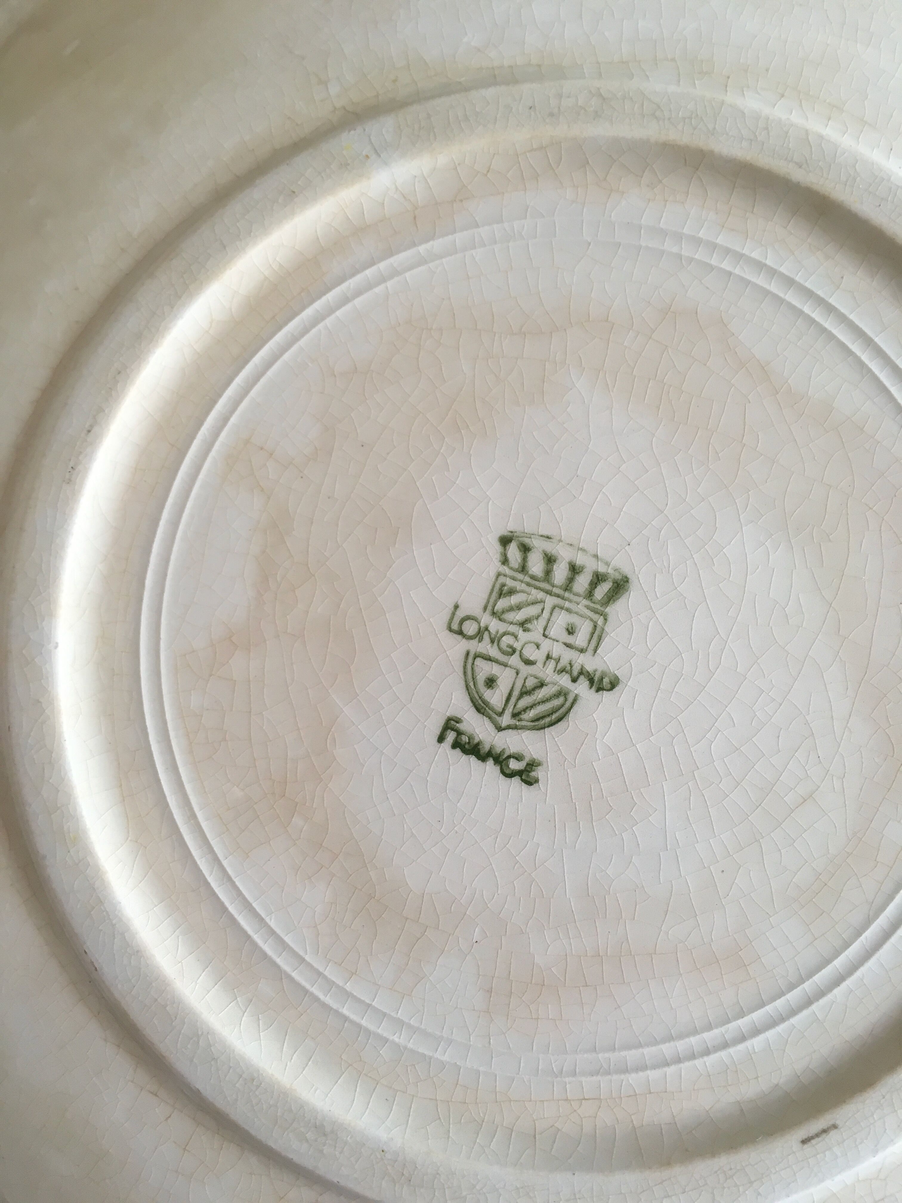 set of 6 flat plates in low-century 50's iron earth faience