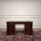 Bureau classique anglais avec cuir vert