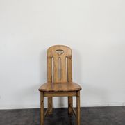 Série de 4 chaises style chalet en pin années 80