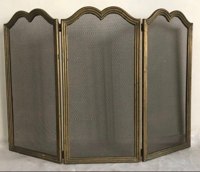 Firewall, fireplace accessory