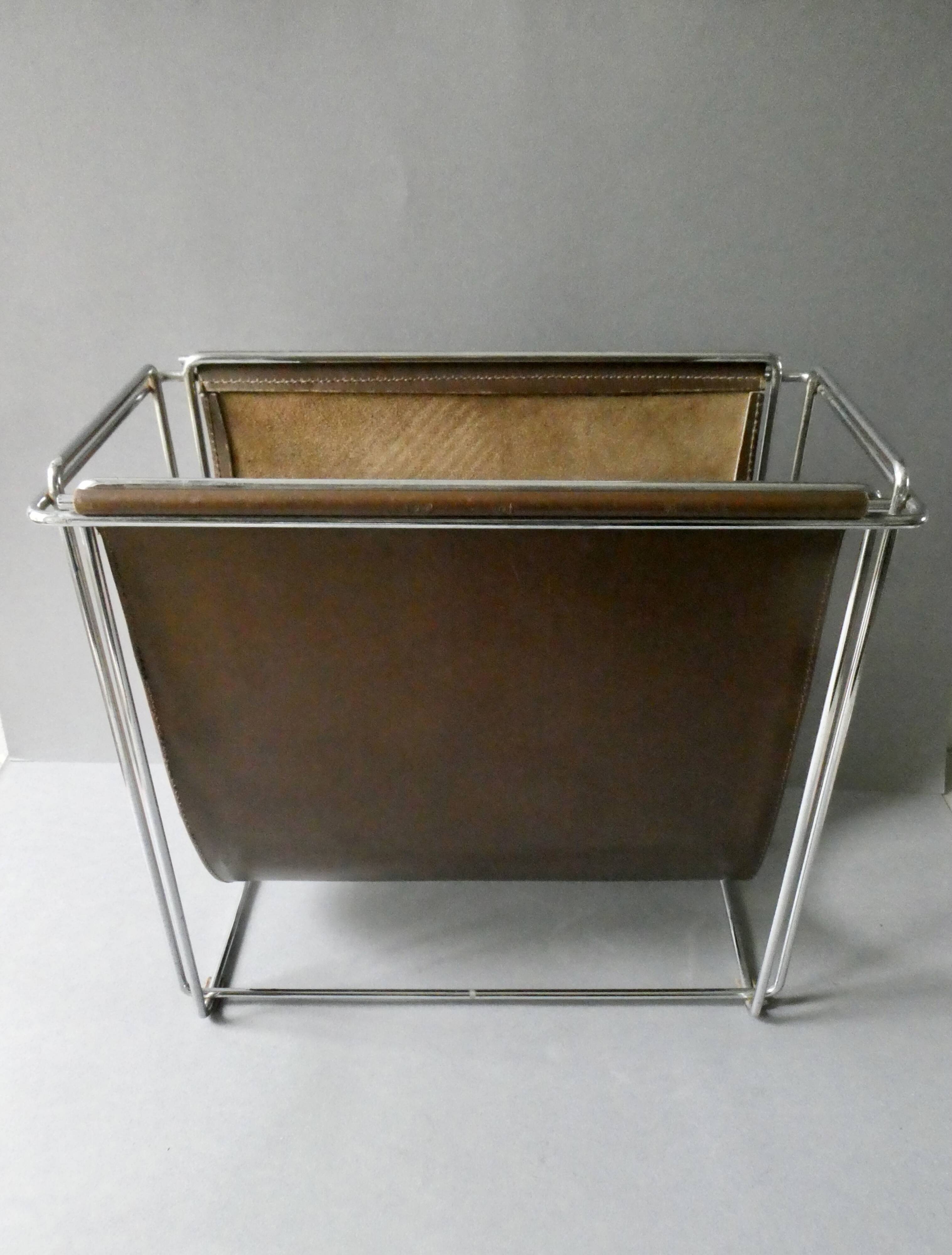 Gérard Rignault Group S.A. magazine rack from the 70s, metal and leather