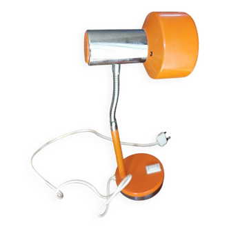 Desk lamp