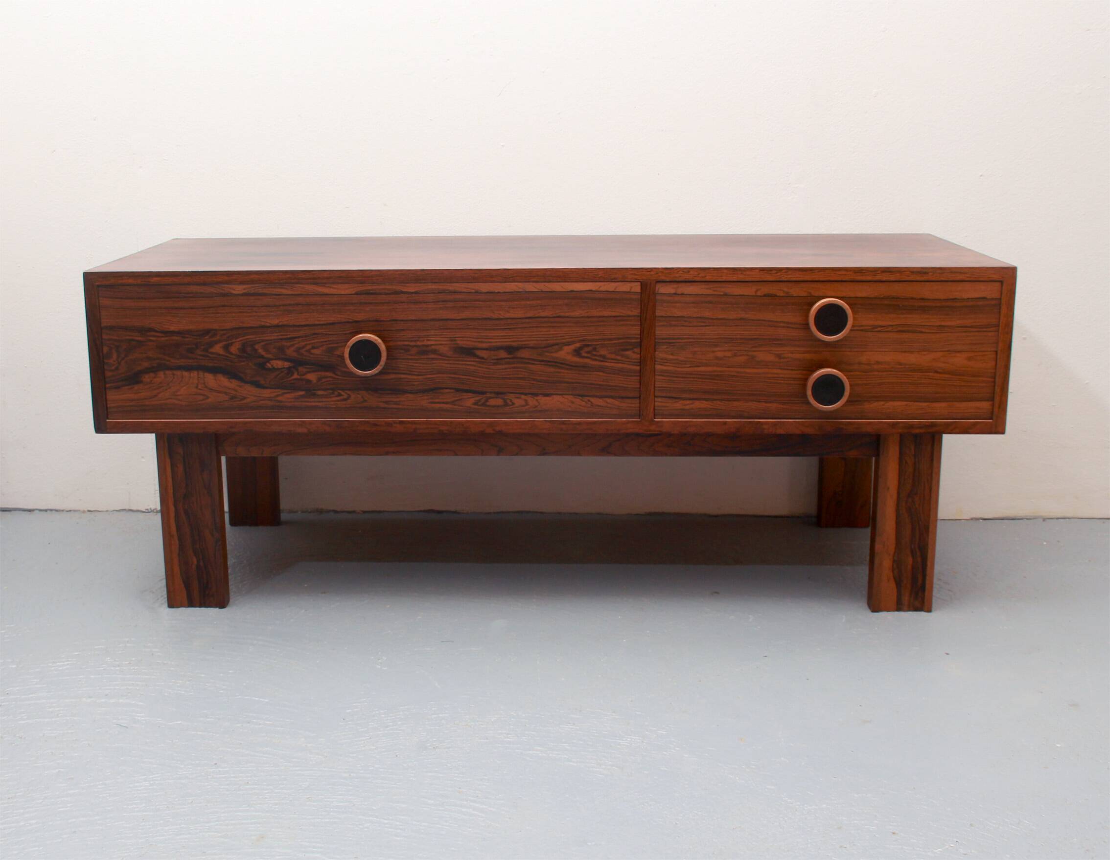 Commode des années 1970 en palissandre