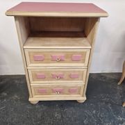 Chevet en bois 